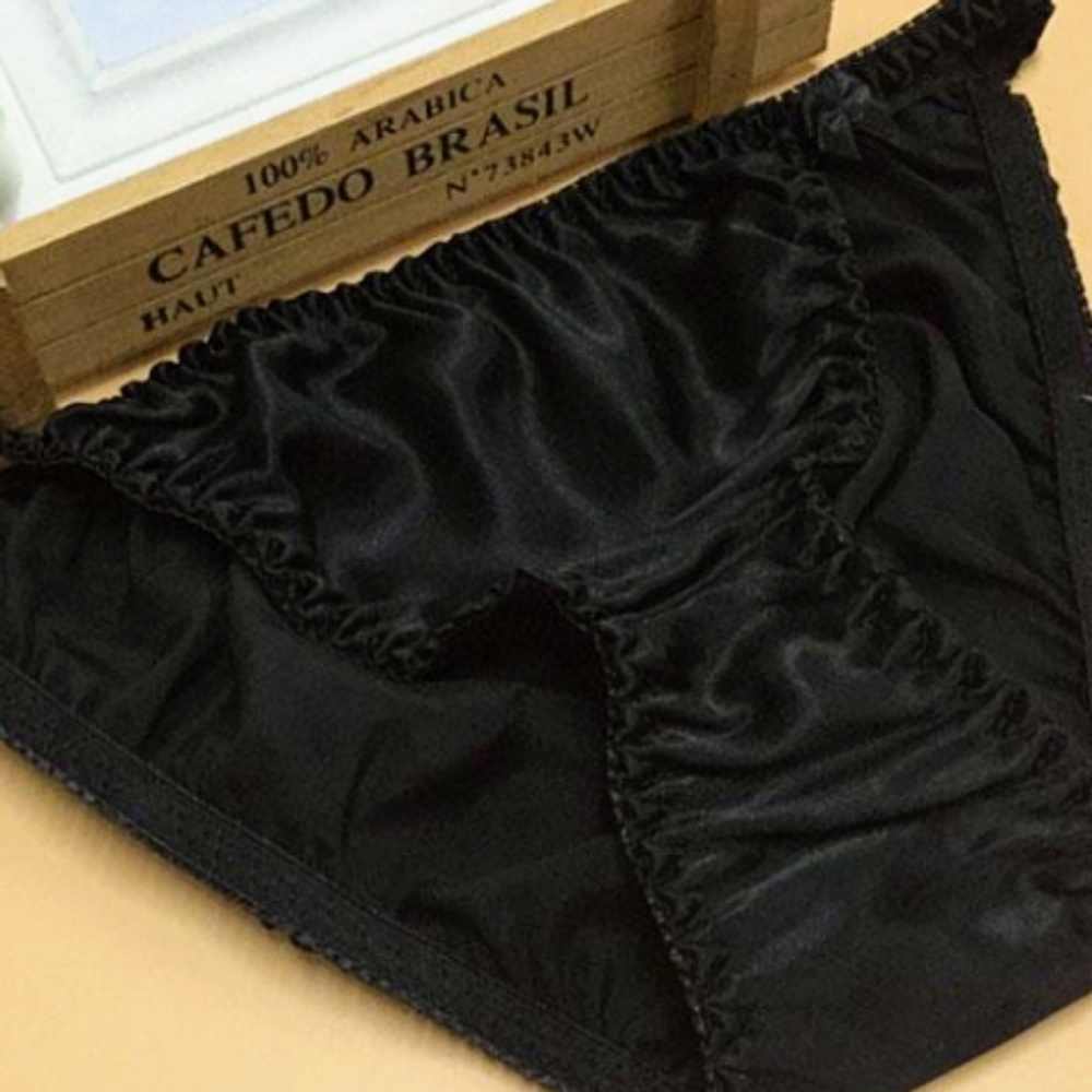💥 100% Silk String Bikini Underwear in Black